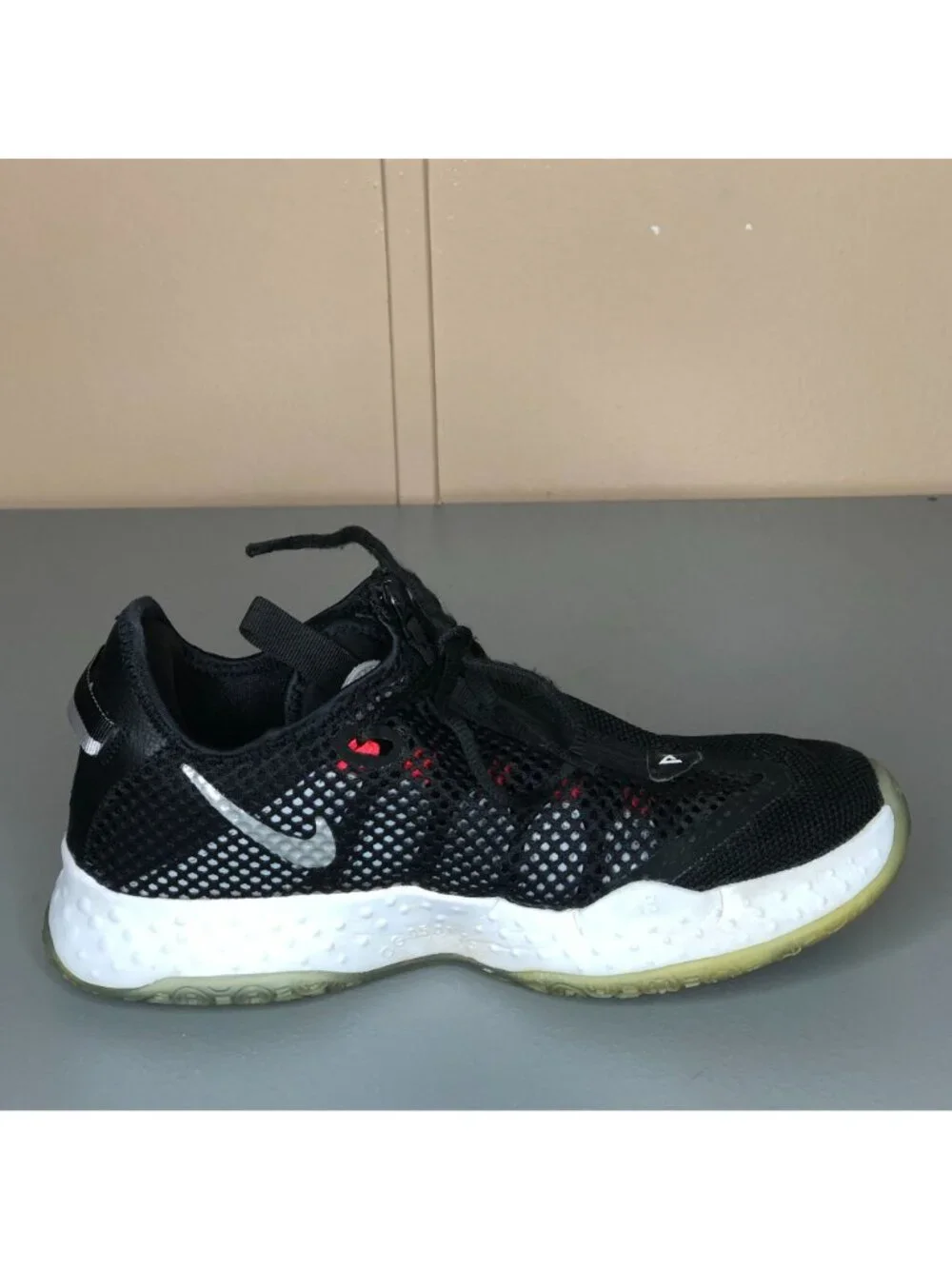 Nike PG Paul George Black Basketball Shoes Sneakers Mens 8.5 CD5079-01